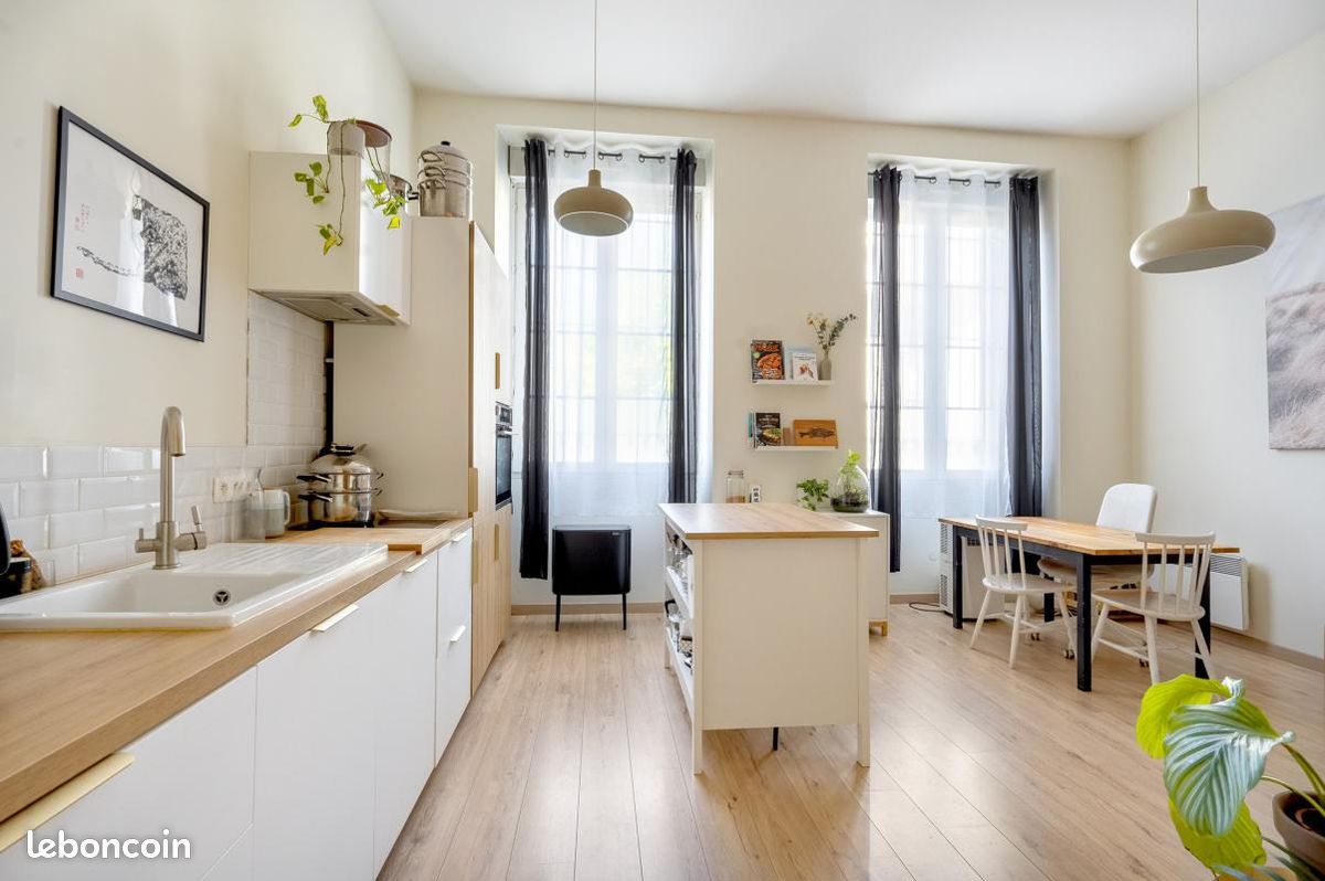 Appartement 1 pièce 43 m² · à Bordeaux · 43 m² · 187 000 €