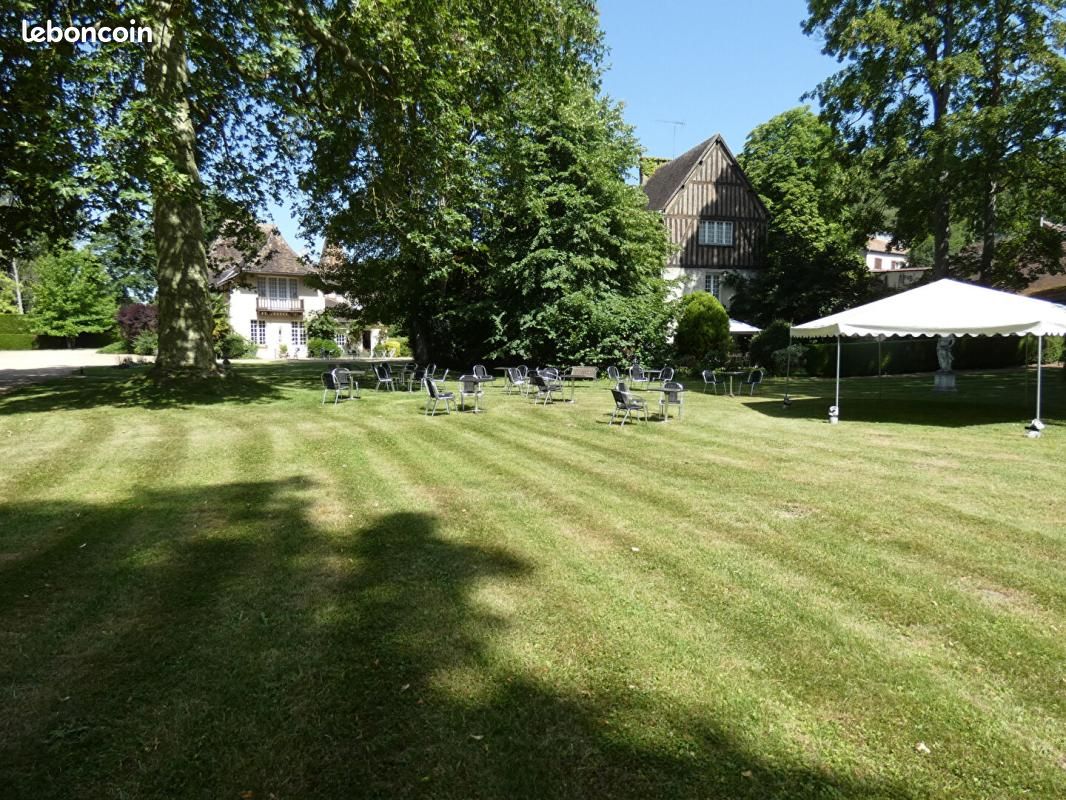 Maison 16 pièces 1 000 m² (image 9)