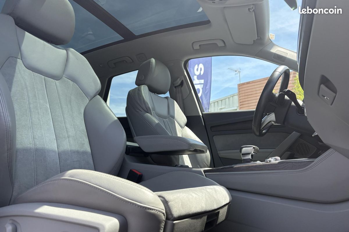 Audi q5 2.0 40 tdi 190 design luxe quattro s-tronic bva1 (image 16)