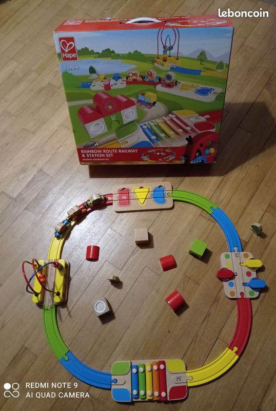 Circuit de Trains pour enfant dès 18 mois puzzle musical