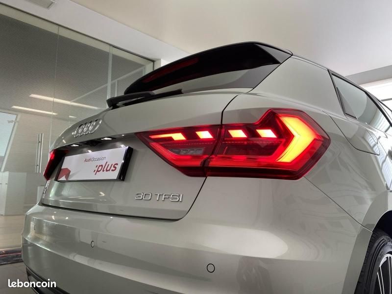 Audi A1 Sportback 30 TFSI 116ch Design S tronic 7 (image 8)