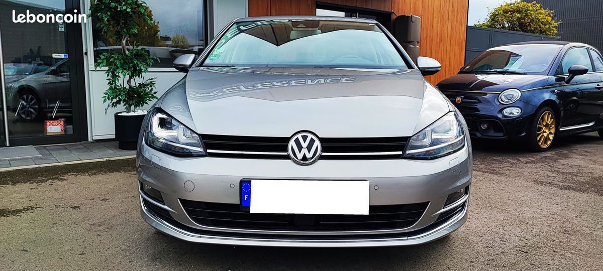 Volkswagen GOLF VII 1.4 TSI 140CH HIGHLINE DSG7*KEYLESS*LANE ASSIST*A.C.C*CAMERA*PARK ASSIST*WEBASTO (image 9)