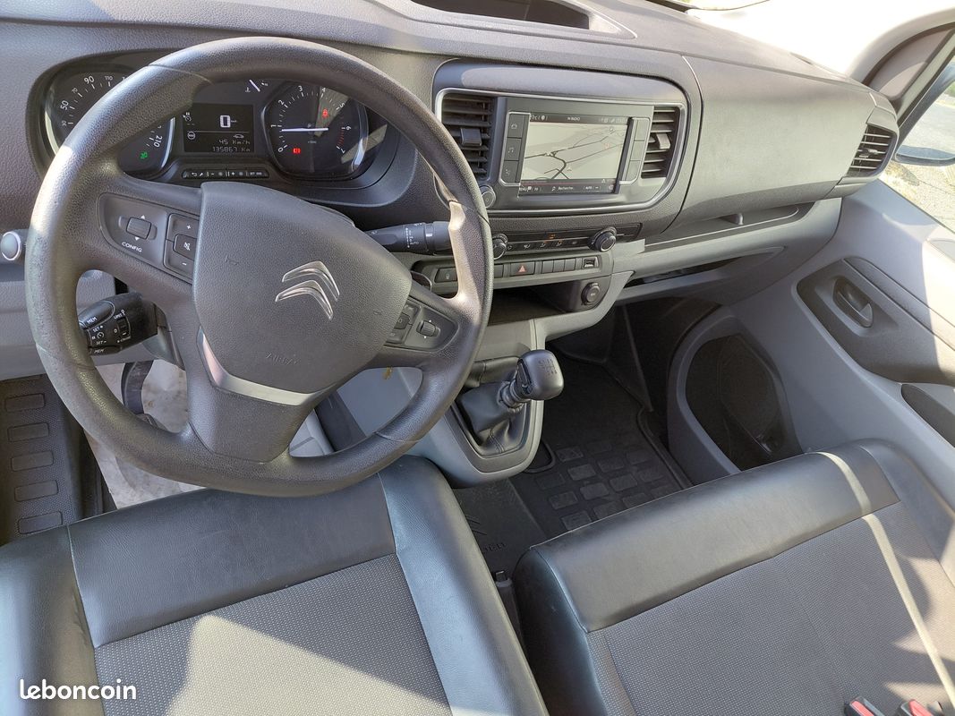 Jumpy hdi 120 driver 05/2021 135900 km avec kit interieur bois (image 4)