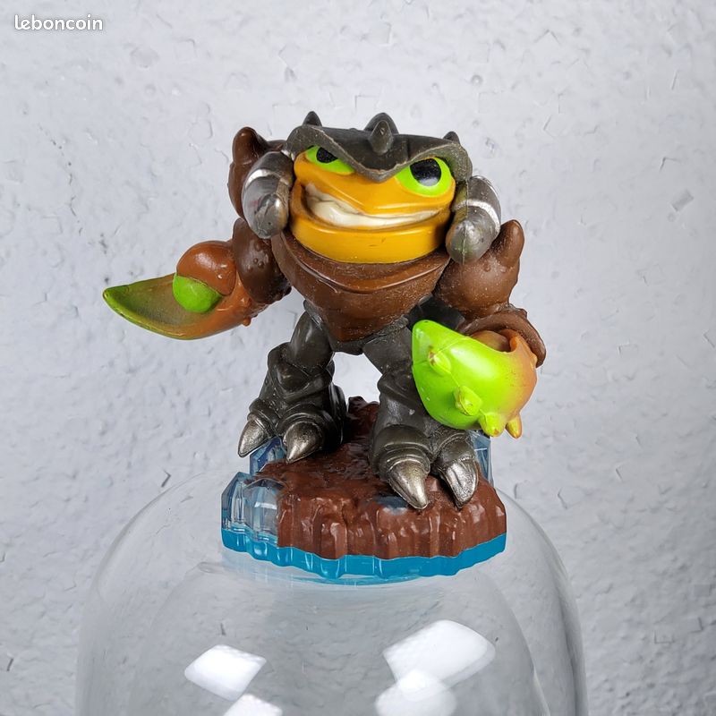 Skylanders Endommagé (Swap Force) Scorp (manque la queue) Normal (image 1)