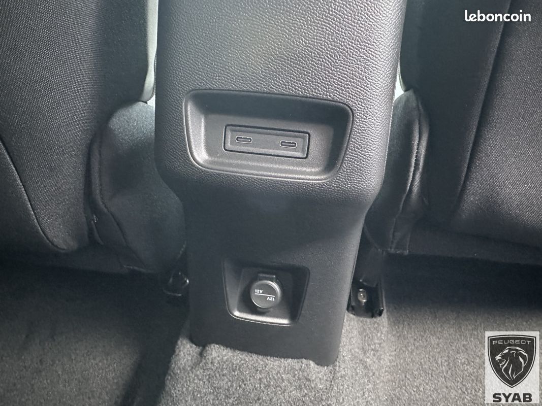 Citroën C3 AIRCROSS 2024 1.2I HYBRIDE 145 BVR MAX (image 13)