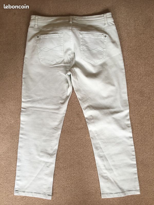 Pantacourt pantalon 7/8 CAMAÏEU vert très pâle un peu stretch taille 38 (image 5)