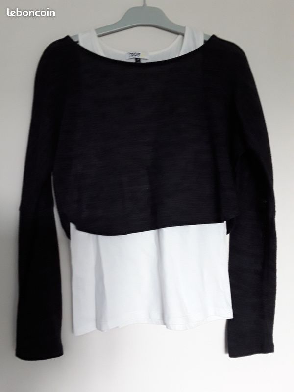 Pull court avec debardeur 14 ans (image 1)