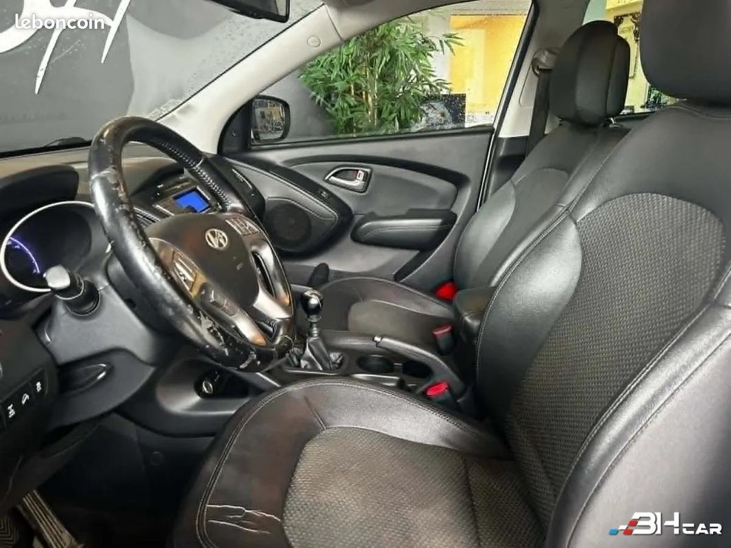 Hyundai Ix35 2.0 CRDI 135 PACK PREMIUM 4WD (image 10)