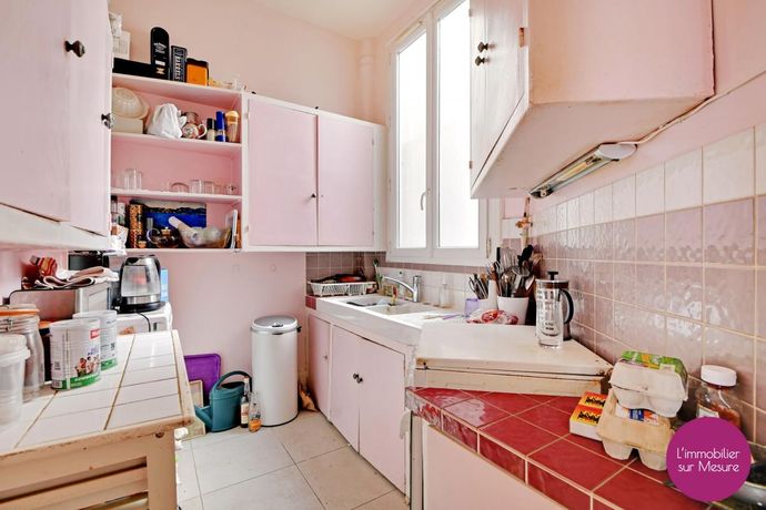 Appartement a louer paris-9e-arrondissement - 7 pièce(s) - 180 m2 - Surfyn