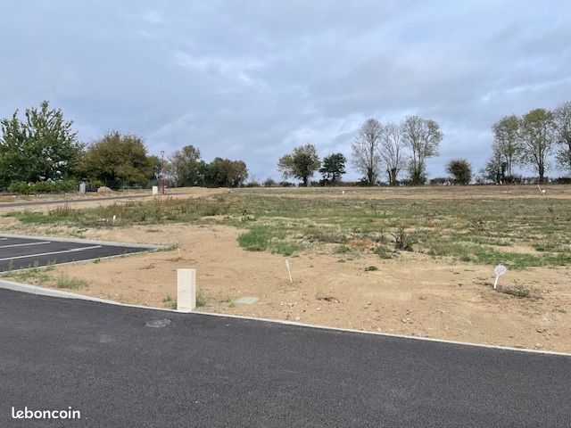 Terrain 358 m² · à Chanteloup · 12 888 €