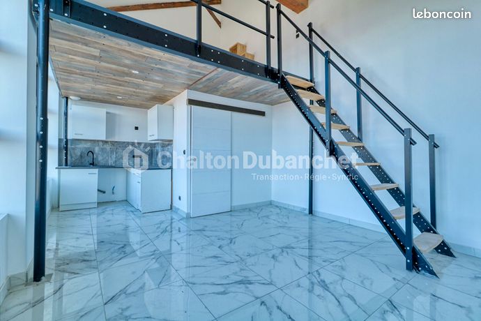 Studio 2 pièces 40 m²