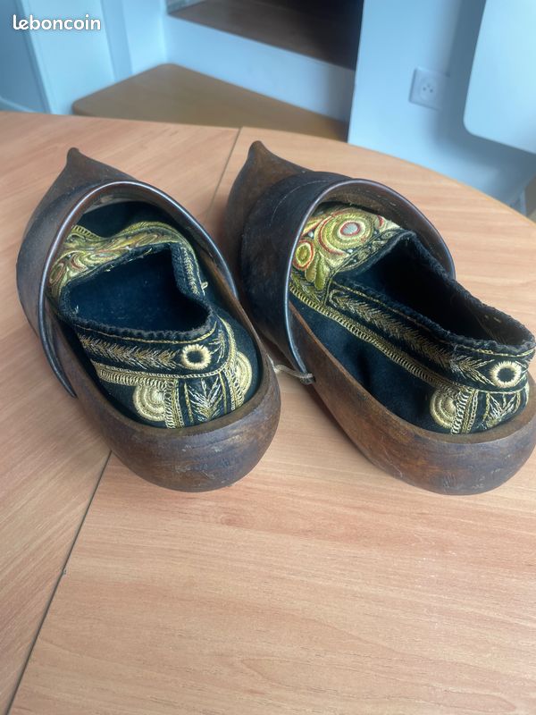 Sabot bois traditionnel avec chaussons Décoration