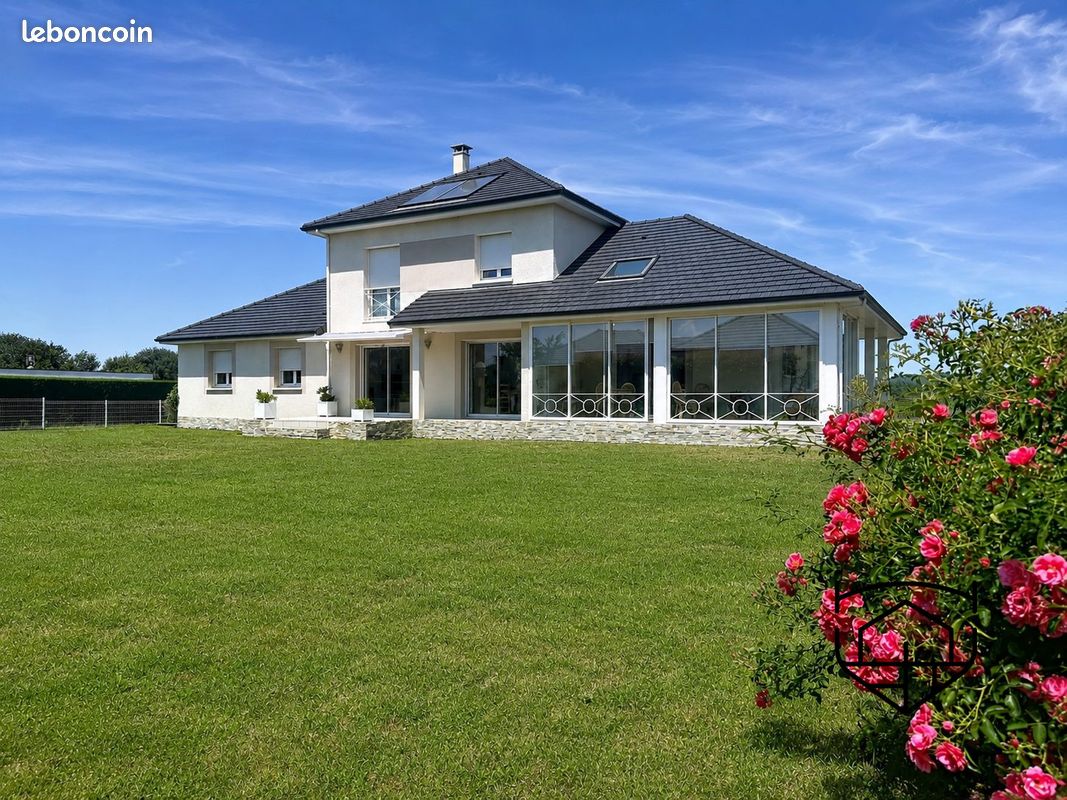 Maison 7 pièces 191 m² · à Idron · 191 m² · 549 000 €