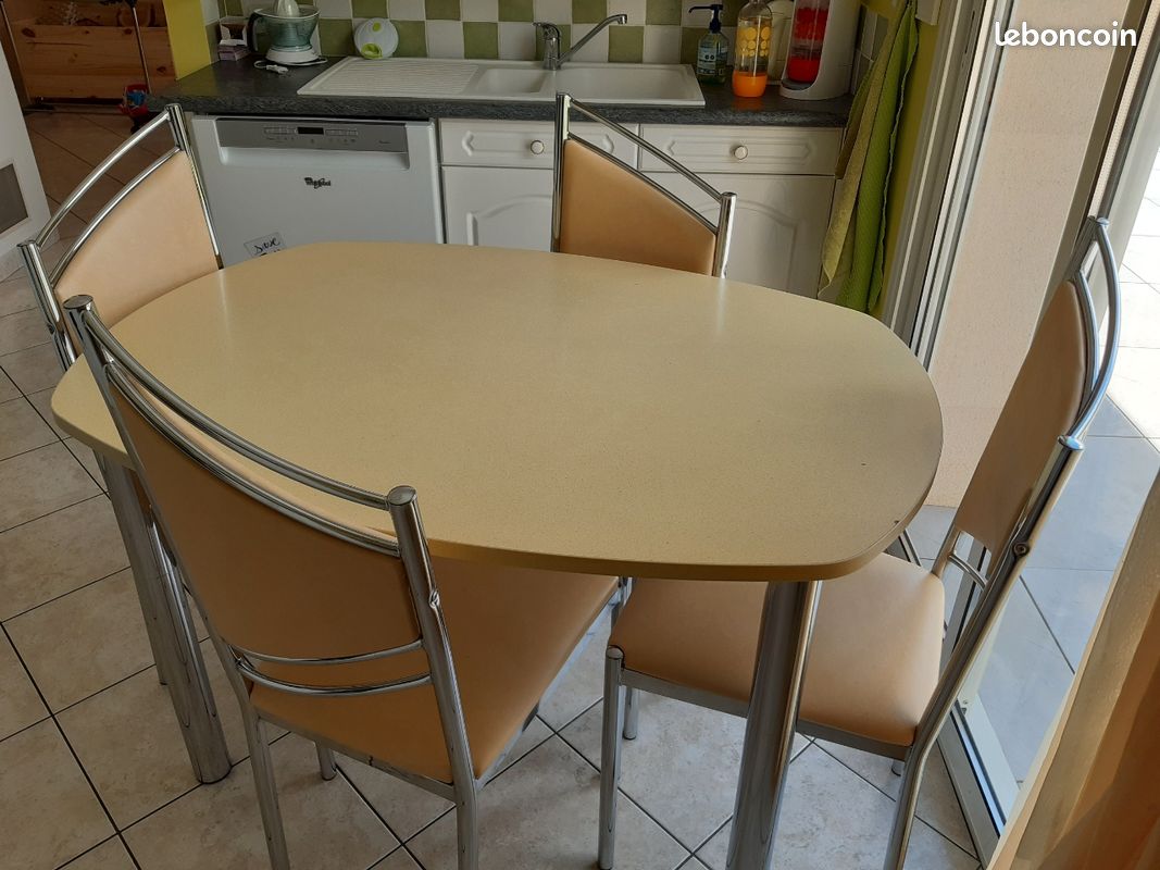 Table et chaises de cuisine (image 2)