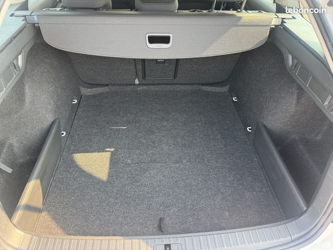 SKODA Octavia Combi 2.0 TDI 116 ch DSG7 Business (image 16)
