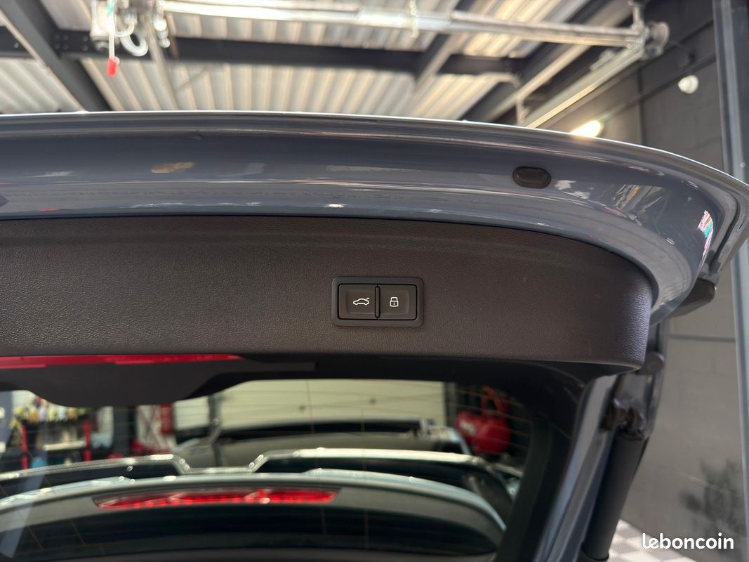 Audi RS3 III SPORTBACK 2.5 TFSI 400 QUATTRO S TRONIC FREINS CERAMIQUE - BANG&OLUFSEN - TOIT OUVRANT (image 16)