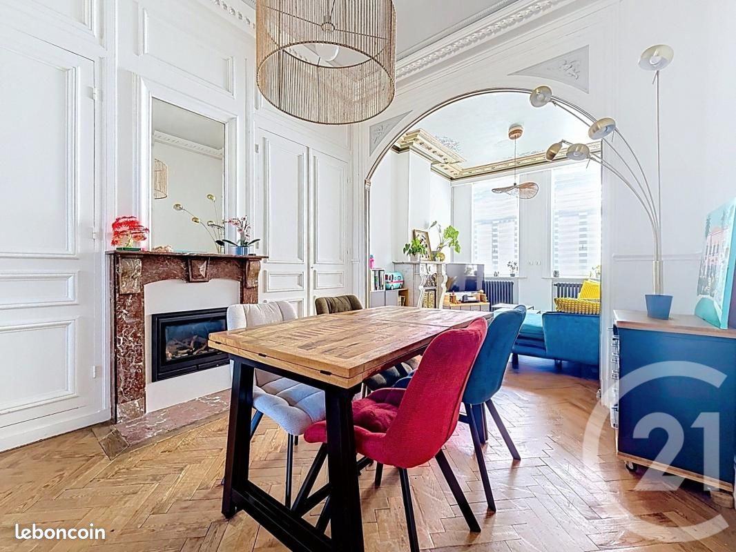Maison 7 pièces 180 m² · à Wattrelos · 180 m² · 289 000 €