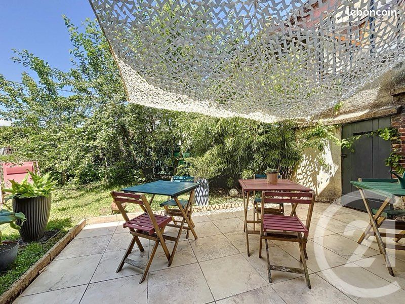 Maison 6 pièces 145 m² · à Chartres · 145 m² · 420 000 €
