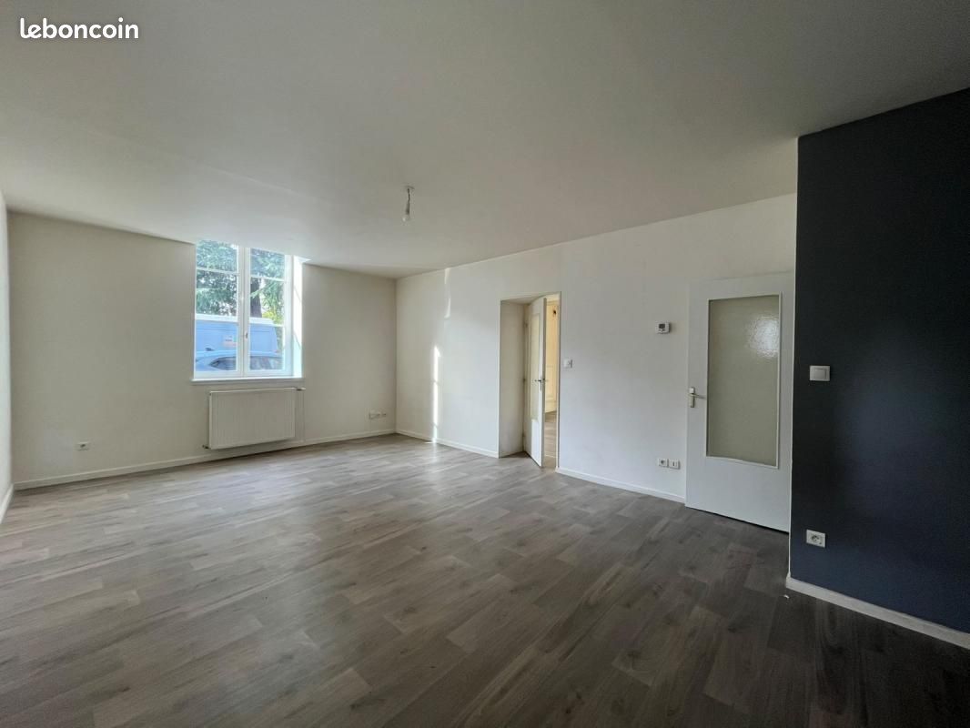 Appartement 3 pièces 82 m² · à L'Arbresle · 82 m² · 631 €/mois