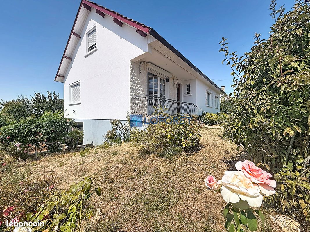 Maison 7 pièces 141 m² · à Viry-Noureuil · 141 m² · 158 900 €