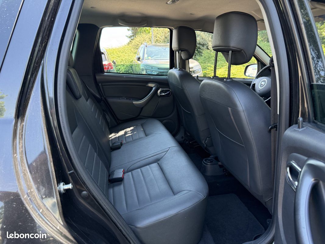 DACIA Duster 1.2l 125ch Ambiance 4X2 Garantie 6 Mois (image 18)