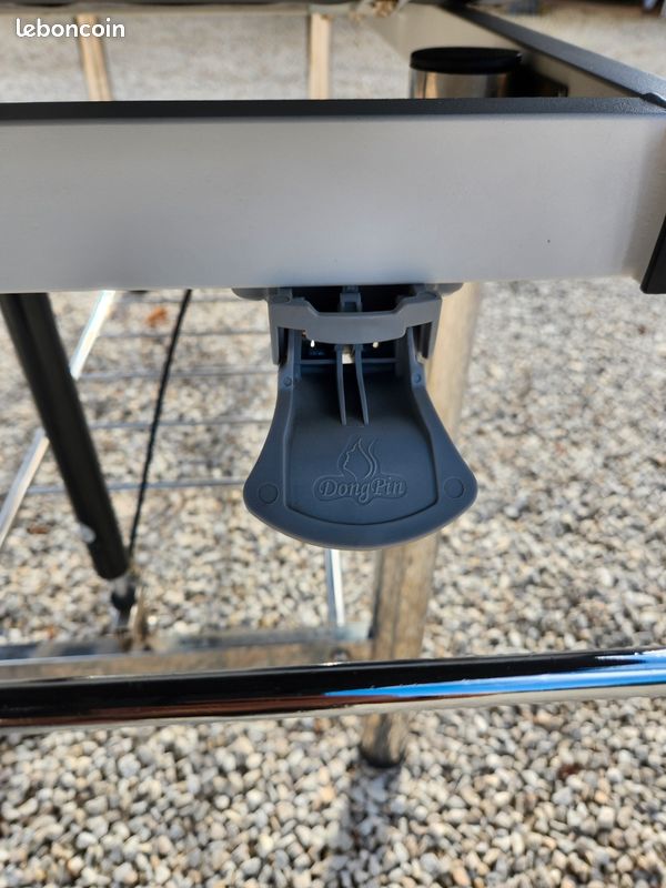 Table, fauteuil (image 11)