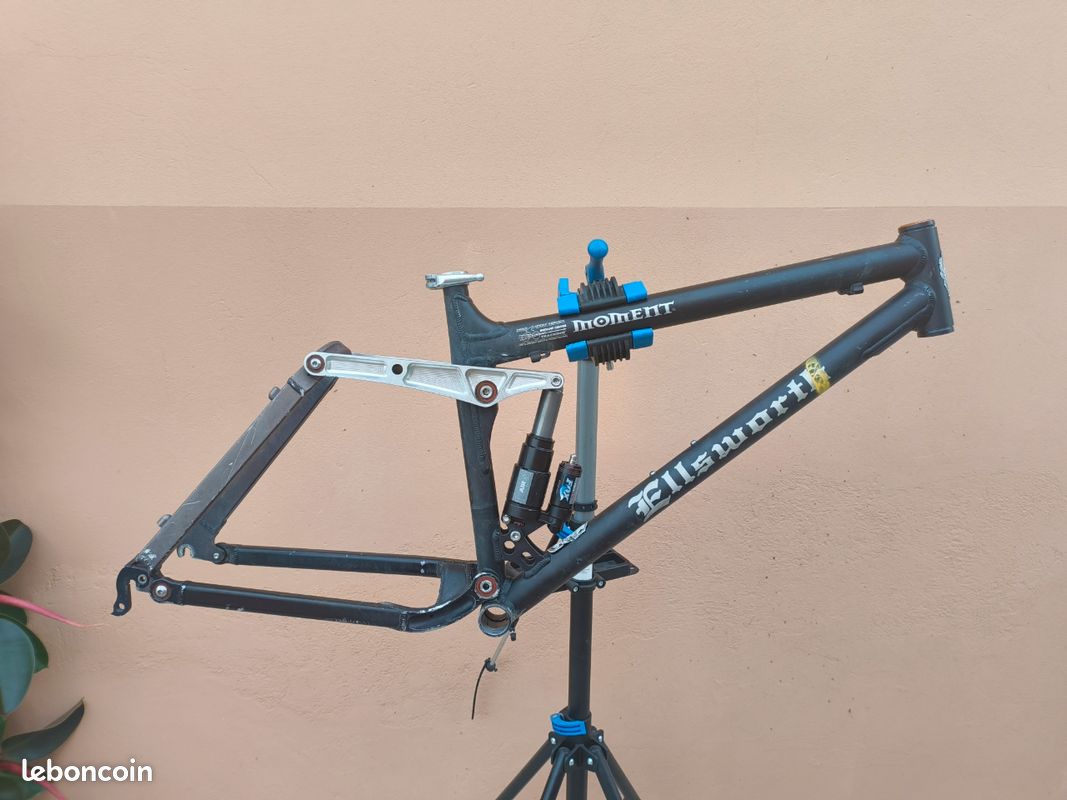 Cadre Ellsworth moment Équipements vélos
