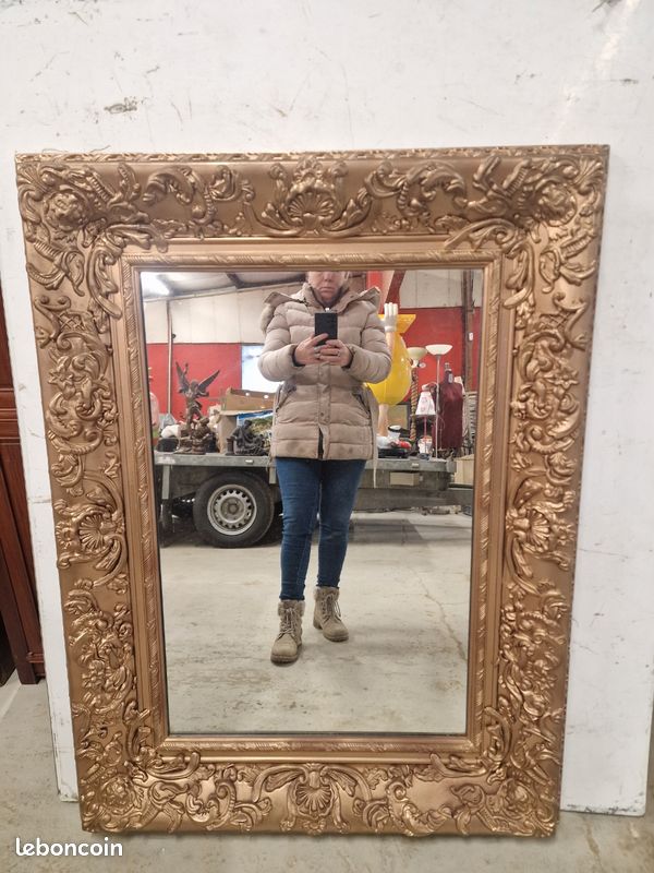 Superbe miroir en platre 1m 30 de hauteur sur 96 cm de largeur (image 1)