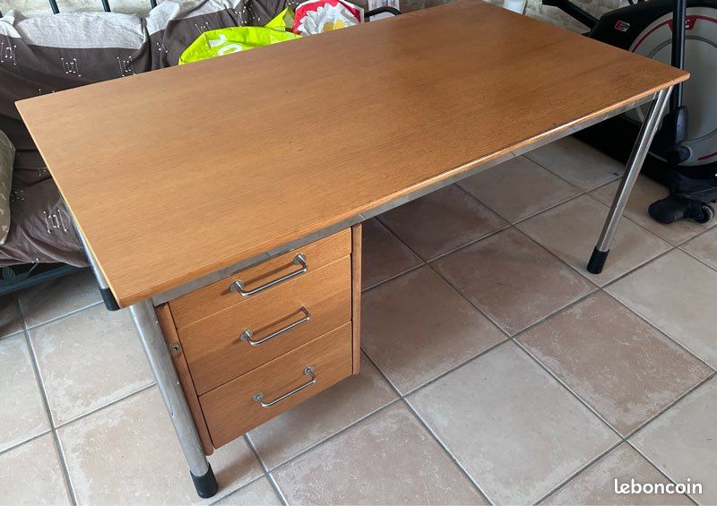 Bureau L145 x P80 x H68 (image 3)