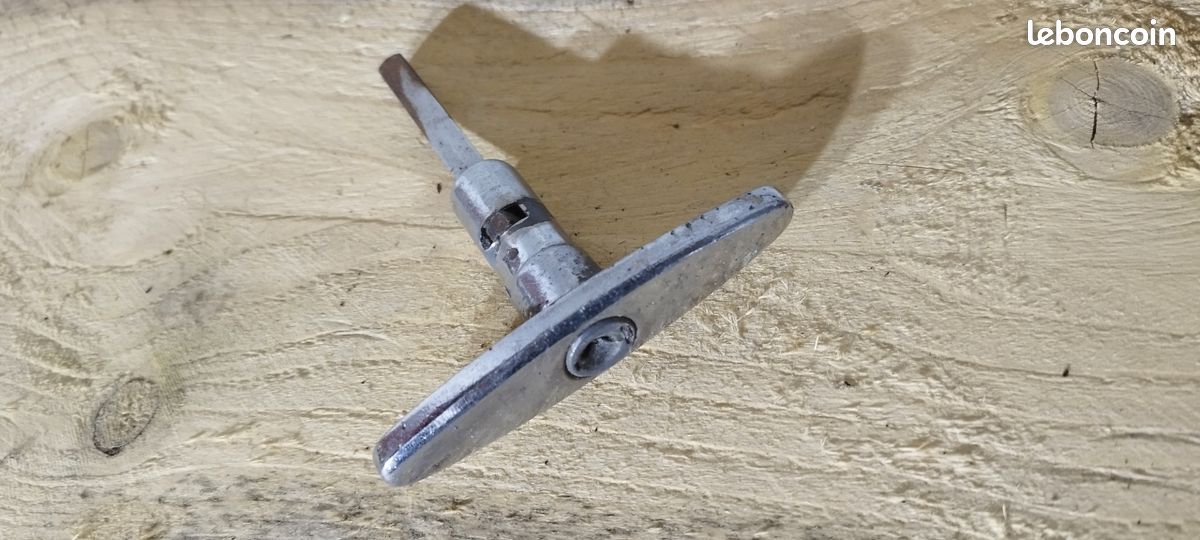 Fouet Et Cils De Voiture Antique – Poignée Argent Continentale Repoussé – Occasion – Angleterre