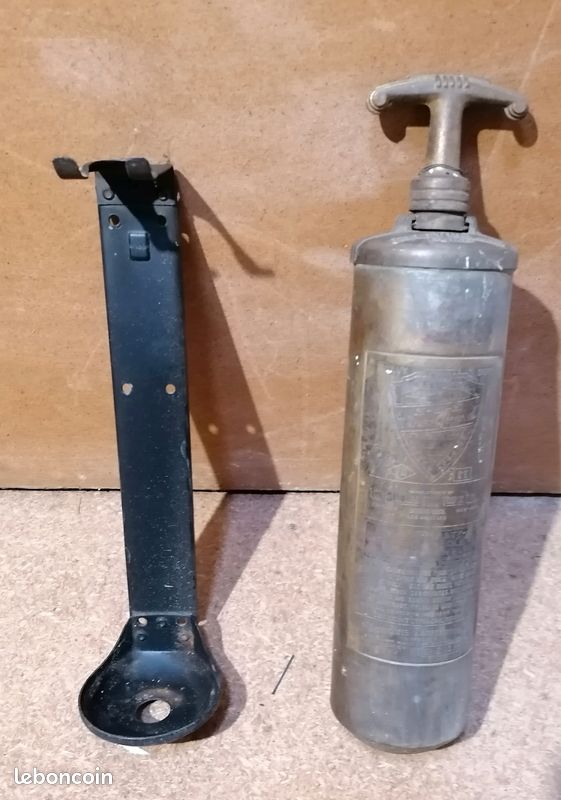 Extincteur US ww2 (image 3)