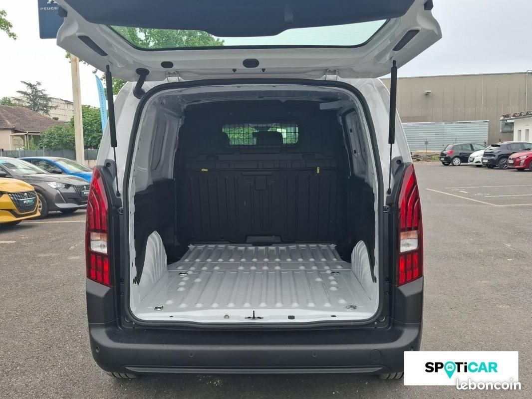 Peugeot Partner FOURGON M 650 KG PURETECH 110 S&S BVM6 (image 6)