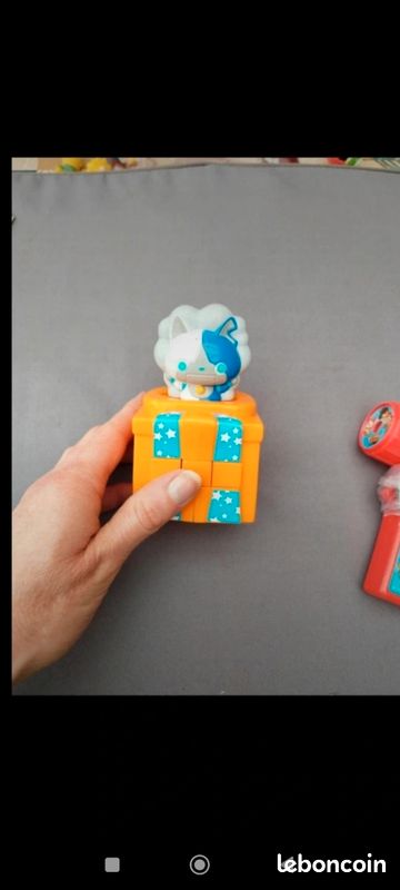 Lot yo-kai watch (image 9)