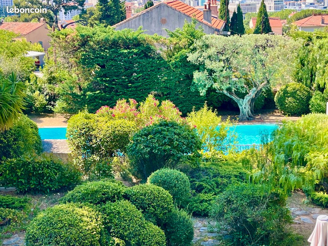 Parking 5 pièces 105 m² · à Toulon · 105 m² · 550 000 €