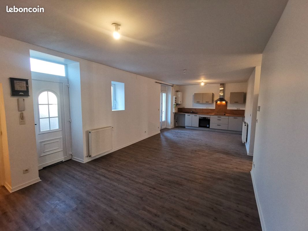 Appartement 4 pièces 70 m² · à Saint-Rambert-d'Albon · 70 m² · 650 €/mois