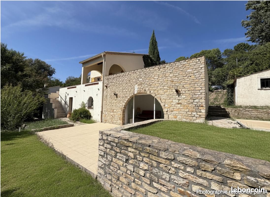 Maison 5 pièces 147 m² · à Salernes · 147 m² · 409 000 €