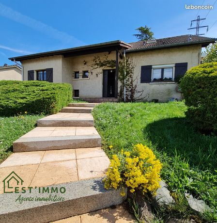 Propriété 7 pièces 195 m²