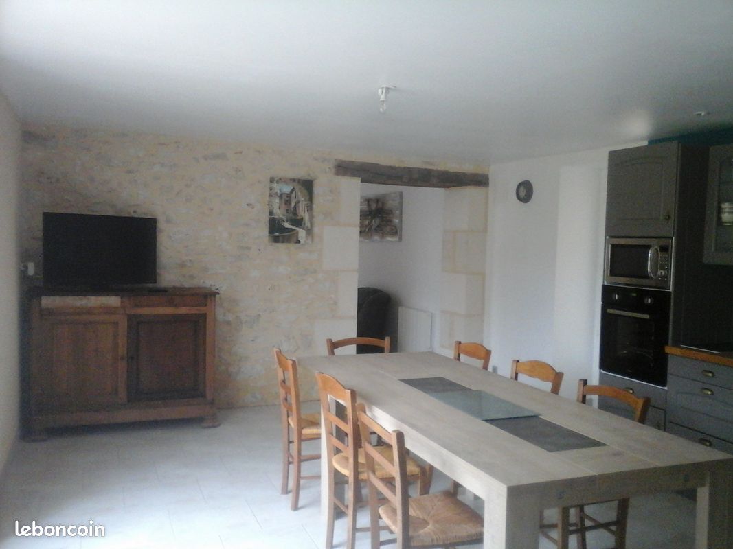 Gite en pierre renové (image 2)