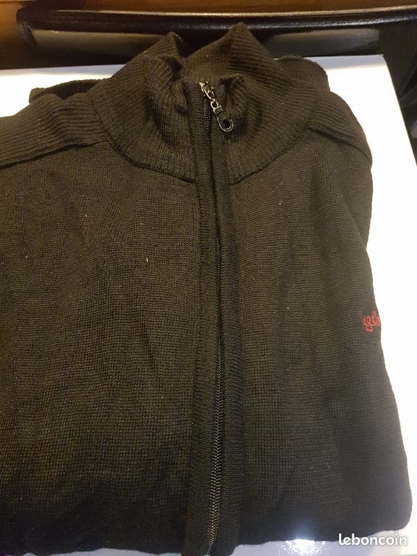 3 gilets XL (image 1)