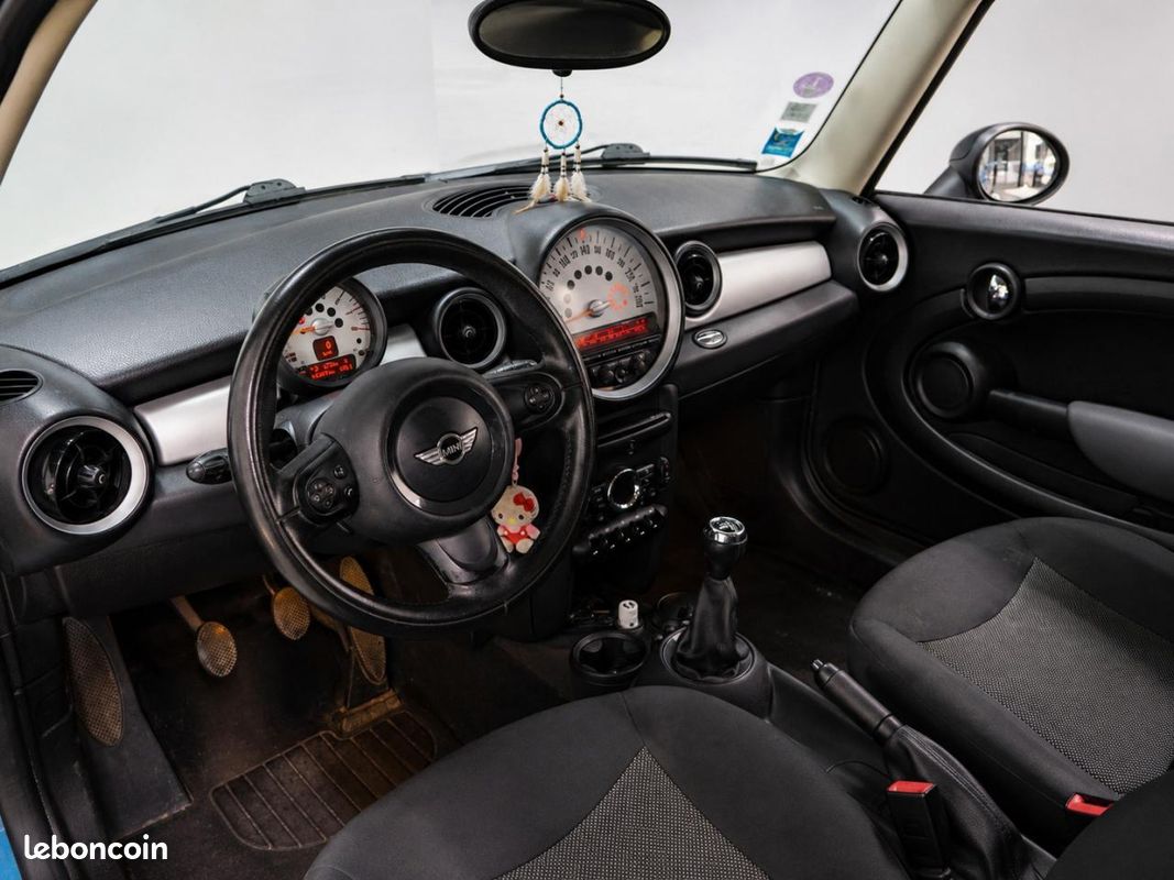 MINI MINI 1.6i - 75 R56 LCI COUPE One PHASE 2 (image 8)