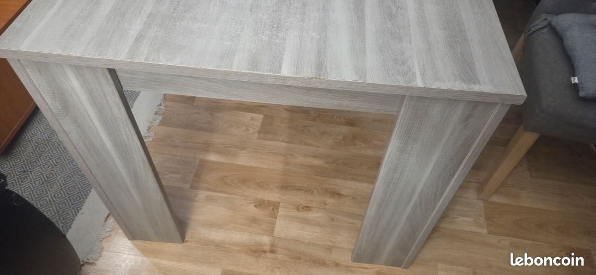 Table a manger (image 4)