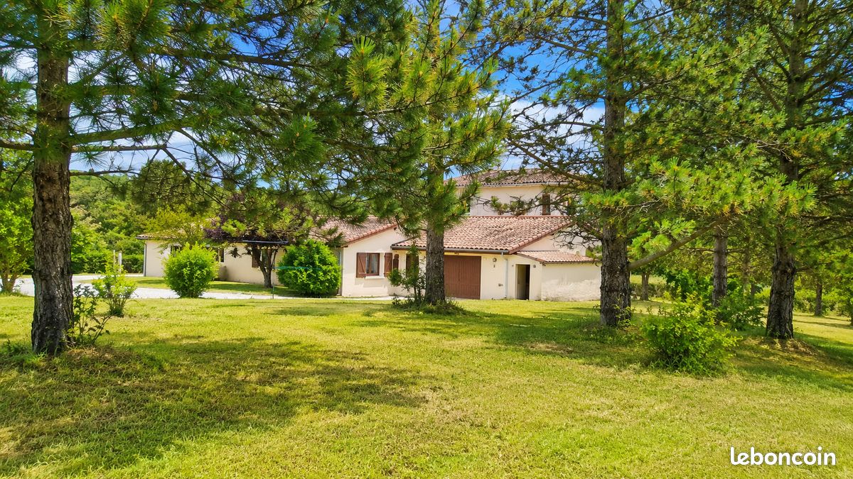 Maison 8 pièces 210 m² · à Rabastens · 210 m² · 520 000 €