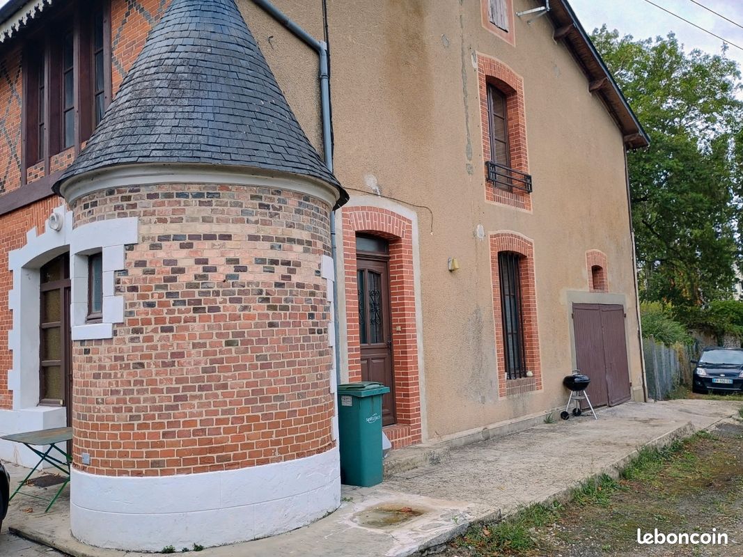 Appartement 2 pièces 44 m² · à La Ferté-Bernard · 44 m² · 530 €/mois