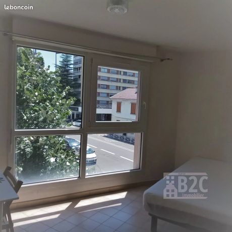 Studio 1 pièce 16 m² — 3