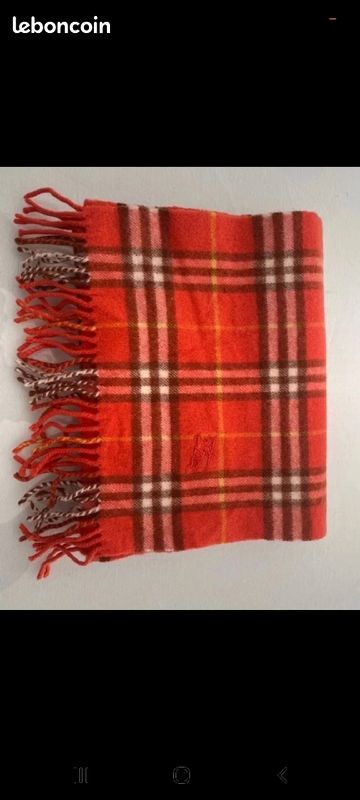Echarpe burberry (image 1)