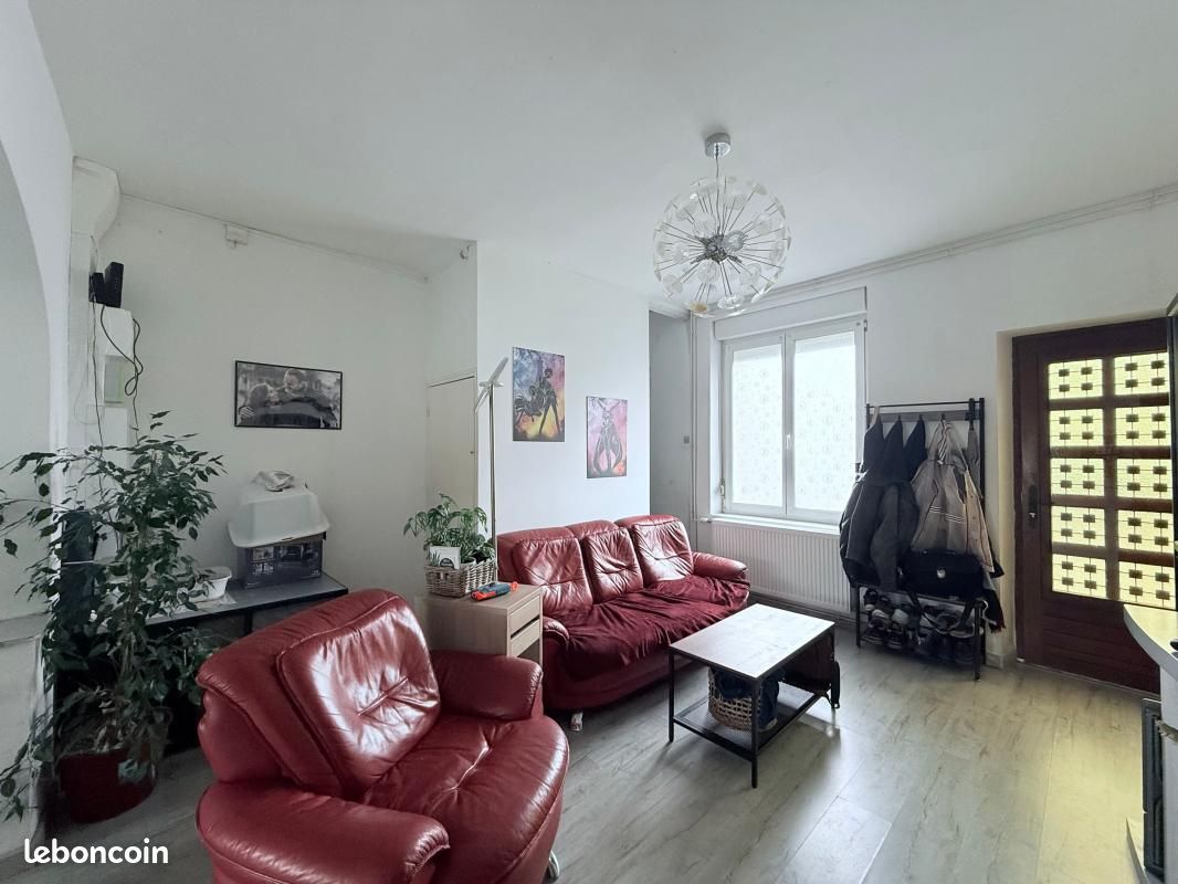 Maison 4 pièces 85 m² · à Bohain-en-Vermandois · 85 m² · 89 900 €