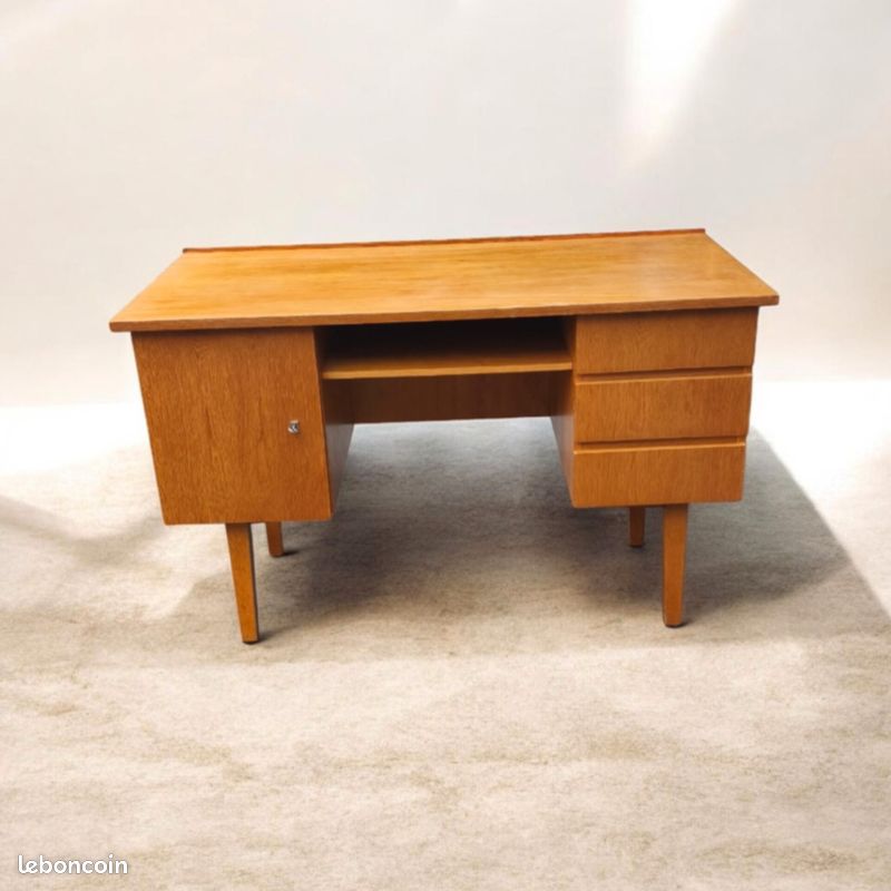 🎀 Bureau vintage scandinave années 60 – Parfait État (image 1)