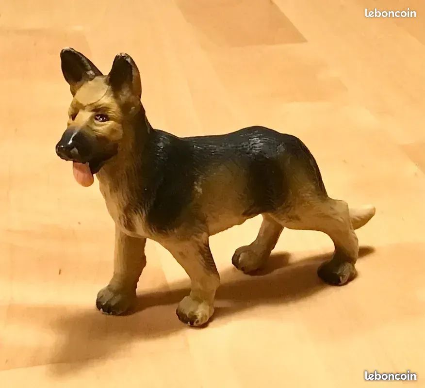 CHIOT BERGER ALLEMAND de Schleich - Figurine d'animaux pas cher, l