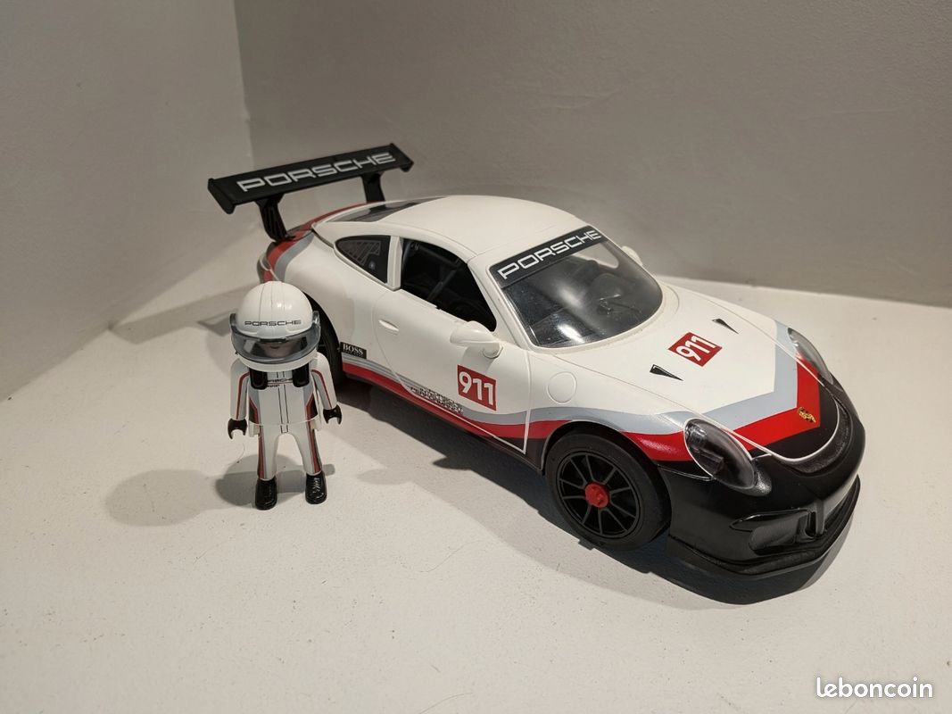 Playmobil voiture Porsche 70764 avec phares lumineux (image 1)