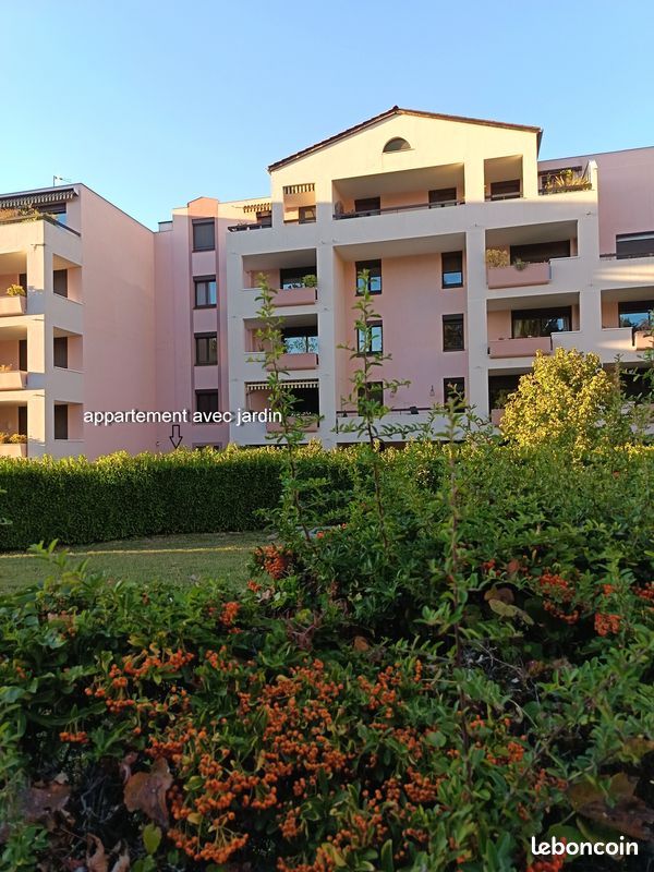 Appartement 2 pièces 45 m² · à Sainte-Foy-lès-Lyon · 45 m² · 840 €/mois